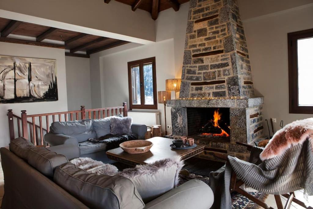Bezeniko Amazing Arcadian Property! Vlacherna ภายนอก รูปภาพ