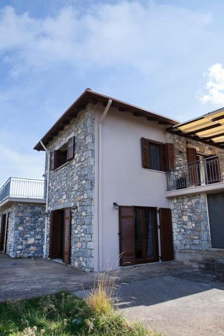 Bezeniko Amazing Arcadian Property! Vlacherna ภายนอก รูปภาพ
